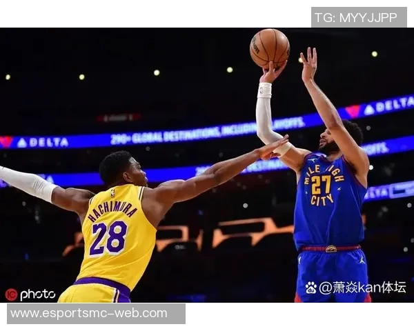 穆雷外线表现出色三分命中率高达五成助球队取得胜利 穆雷外线表现出色三分命中率高达五成助球队取得胜利